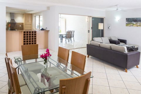 The Lakes Cairns Resort - Accommodation Gold Coast 5