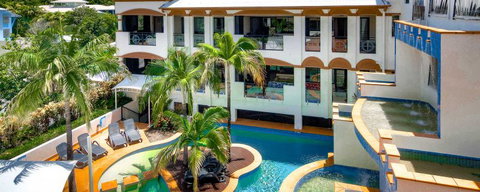 Regal Port Douglas - Accommodation Gold Coast 4