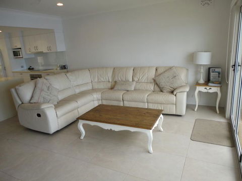 Noosa Entrance Waterfront Resort - Accommodation Gold Coast 14