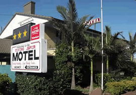 Flying Spur Motel - Accommodation Gold Coast 0