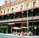 Plaza Hotel - Accommodation Gold Coast