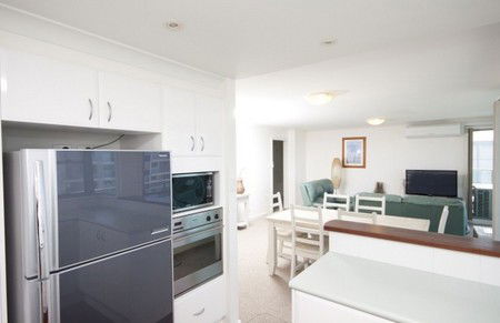 Sails Apartments - Gold Coast 4U 2