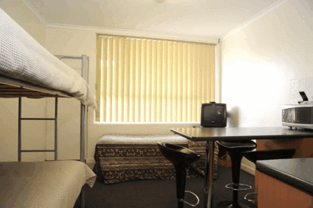 Bamboo Motor Inn - Accommodation Gold Coast 3
