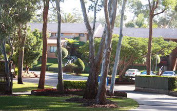 Comfort Inn & Suites Robertson Gardens - Accommodation Gold Coast 0