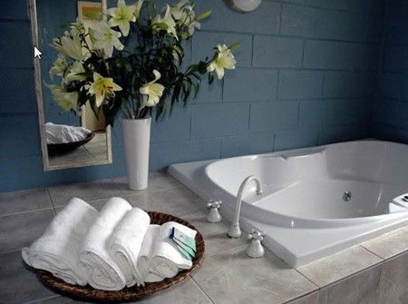 The Bay Motel - Safety Beach - Accommodation Gold Coast 1