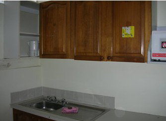 Manly Bunkhouse - Accommodation Gold Coast 2