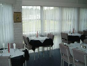 Edinburgh Motor Inn - Accommodation Gold Coast 3