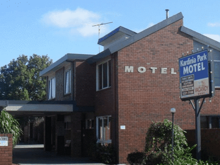Kardinia Park Motel
