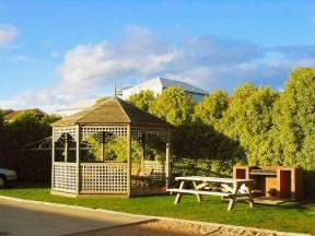 Pelican At Lakes Motel - Accommodation Gold Coast 0