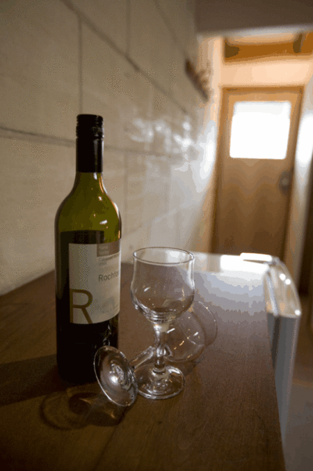 Port O Call Motel - Accommodation Gold Coast 2