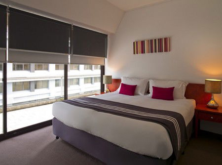 Y Hotel Hyde Park - Accommodation Gold Coast 1