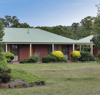 Summerfield Studio Apartments - Gold Coast 4U