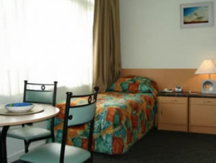 Bailey's Motel - Accommodation Gold Coast 2