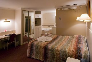 Quality Inn Railway - Accommodation Gold Coast 2