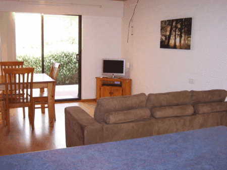 Gloucester Motel - Accommodation Gold Coast 2