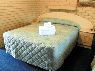 West Pinjarra WA Accommodation Gold Coast