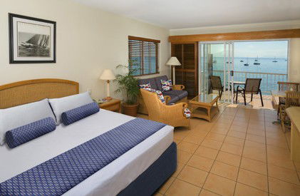Coral Sea Resort - Accommodation Gold Coast 2