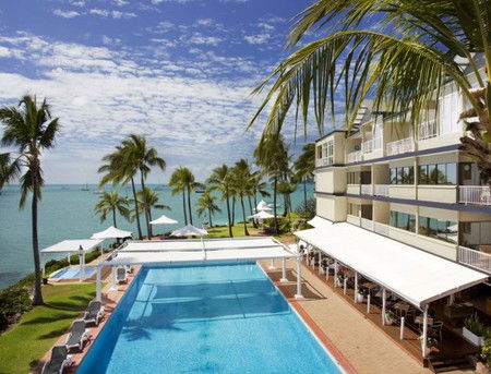 Coral Sea Resort - Accommodation Gold Coast 4