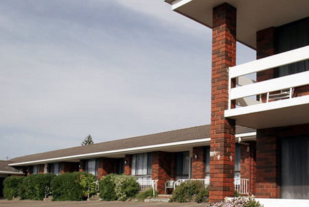 Southern Ocean Motor Inn Port Campbell - Accommodation Gold Coast 2