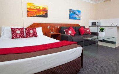 Central Railway Hotel - Accommodation Gold Coast 1