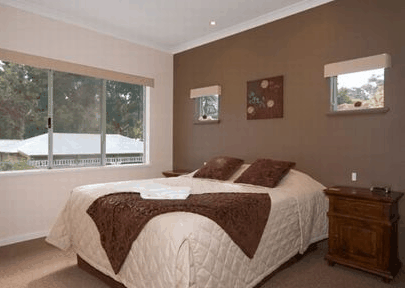 Adamsons Riverside Accommodation - Gold Coast 4U