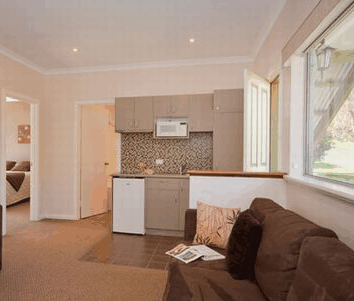 Adamsons Riverside Accommodation - Accommodation Gold Coast 2