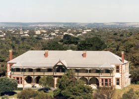 Oceanic Sorrento - Whitehall - Accommodation Gold Coast 1