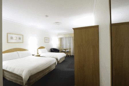Carlyle Suites & Apartments - Accommodation Gold Coast 3