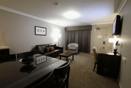 Carlyle Suites & Apartments - Accommodation Gold Coast 4