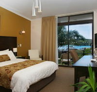 Whale Motor Inn - Gold Coast 4U