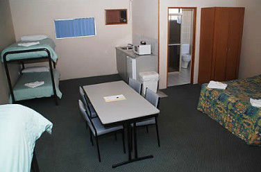 Oasis By The Lake - Gold Coast 4U 3