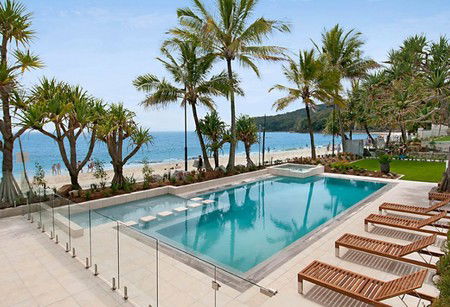 Castaways Beach QLD Accommodation Gold Coast