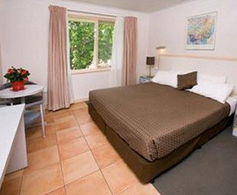 Forrest Hotel And Apartments - Accommodation Gold Coast 0
