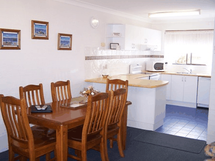 Peninsular Apartments - Accommodation Gold Coast 4