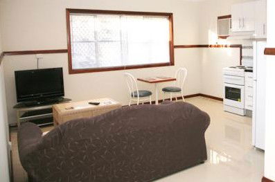Across Country Motor Inn - Accommodation Gold Coast 5