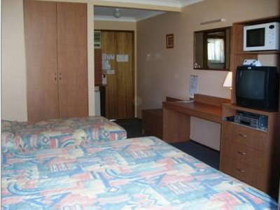 Bridge View Motel - Accommodation Gold Coast 2