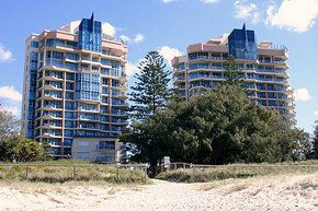 AA Oceana On Broadbeach - Accommodation Gold Coast 0