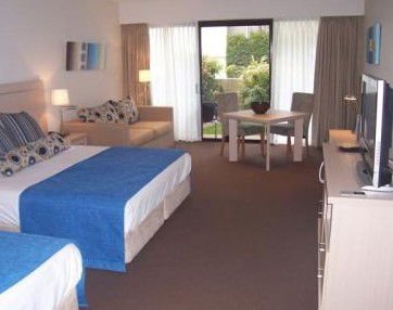 Waves Byron Bay - Accommodation Gold Coast 1