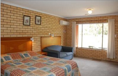 Golfers Lodge Motel - Accommodation Gold Coast 2