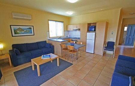 Seaview Motel & Apartments - Accommodation Gold Coast 1
