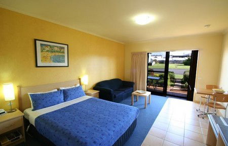 Seaview Motel & Apartments - Accommodation Gold Coast 2