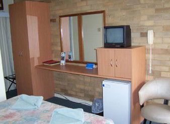 Governors Hill Motel - Accommodation Gold Coast 2