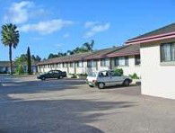 Hanging Rock Family Motel - Accommodation Gold Coast 0