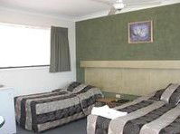 Hanging Rock Family Motel - Accommodation Gold Coast 1