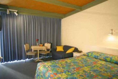 Kingfisher Motel - Accommodation Gold Coast 0
