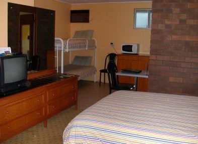 Matador Motor Inn - Gold Coast 4U 4
