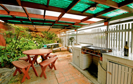 East Port Motor Inn - Gold Coast 4U 5