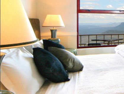 Echoes Hotel And Restaurant - Accommodation Gold Coast 1