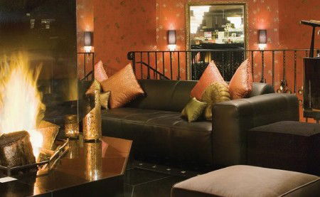 Echoes Hotel And Restaurant - Accommodation Gold Coast 2