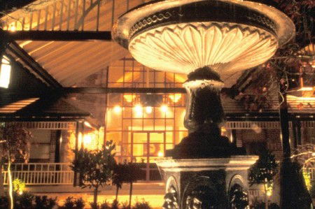 Echoes Hotel And Restaurant - Accommodation Gold Coast 4